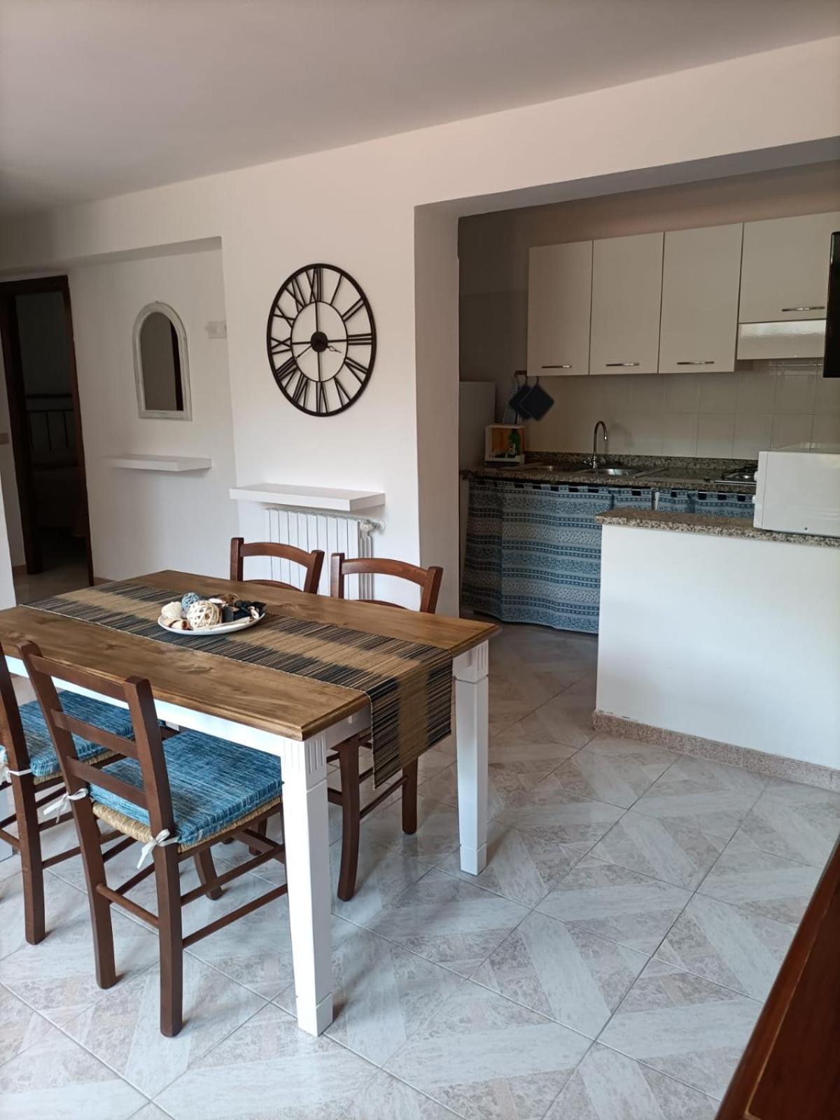 La Casa Al Sole Villa Marina di Sorso Bilik gambar