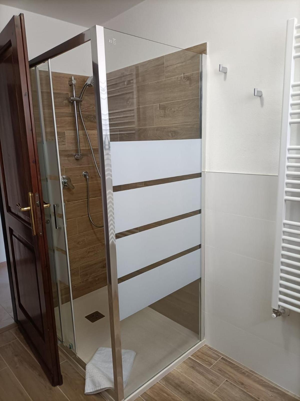 La Casa Al Sole Villa Marina di Sorso Bilik gambar